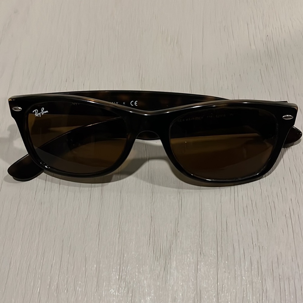 Ray-Ban Polarized Wayfarer Sunglasses